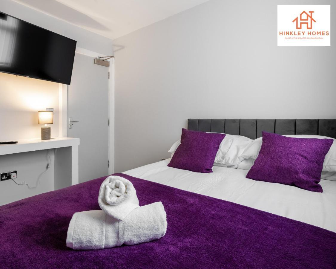 Supersized House 6 Beds Sleeps 14 W Garden & Carpark By Hinkley Homes Short Lets & Serviced Apartment Liverpool